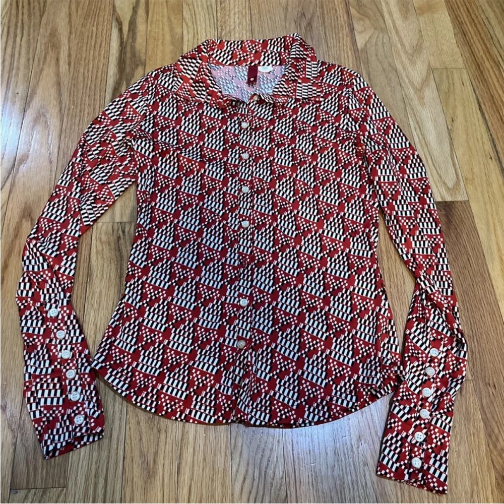 H&M Retro Design Red Black And White Abstract Design Blouse Size 6
